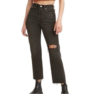 NWT Levi's Wedgie Straight Jeans Distressed Washed Black Raw Hem Size 26 NEW